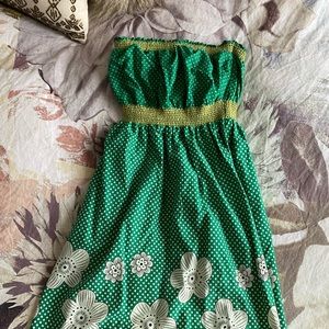 Summer Strapless Flowery to the knee Dress